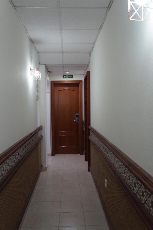 Hostal La Conilena Conil De La Frontera Extérieur photo