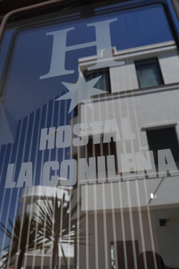 Hostal La Conilena Conil De La Frontera Extérieur photo